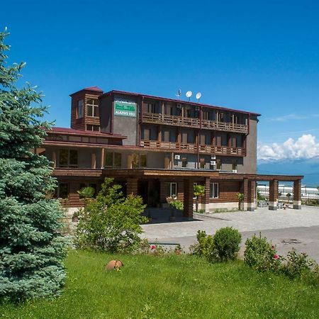 Alazani Valley Hotel Telavi Exterior foto